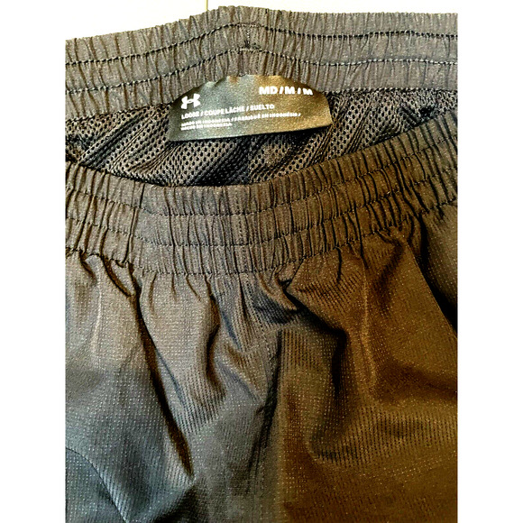 Under Armour Men’s Black Loose Fit Lined Windbreaker Pull On Pants Size Medium - Picture 3 of 8